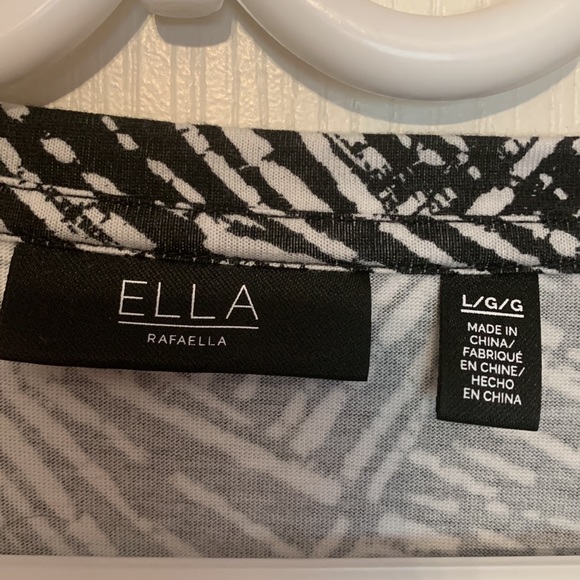 Elle - L - Cotton/Modal Flutter-sleeved Top - Picture 4 of 6